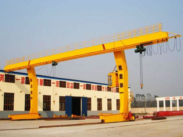 起重機(jī)斷電怎么辦？山東巨人重工機(jī)械有限公司為您分析原因及處理方法